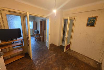 Apartament cu 3 camere semidecomandat în Unirii - 12