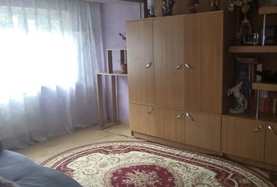 Apartament cu 2 camere decomandat în Inel II