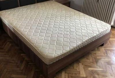 Apartament cu 3 camere în Dacia - 1