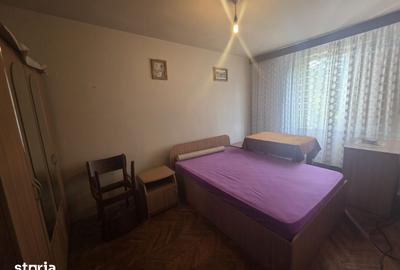 Apartament cu 2 camere decomandat în Tractorul - 7
