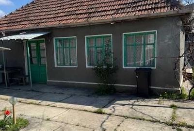 Casă cu 3 camere în Livada - 2