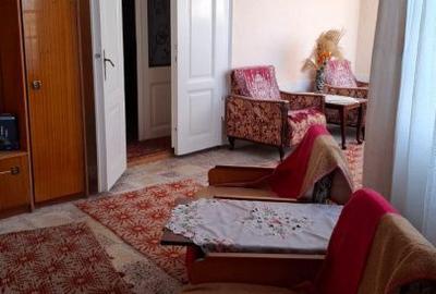 Casă cu 3 camere cu Teren 3600 Mp în Central - 11