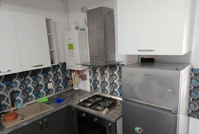 Apartament cu 2 camere semidecomandat, mobilat în Tomis Nord - 2