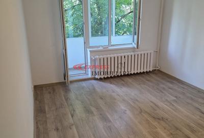 Garsonieră decomandată în Dristor