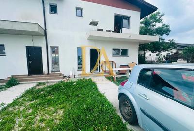 Casă cu 4 camere cu Canalizare în Bolintin-Deal