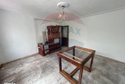 Casă cu 4 camere în Bănești - 9