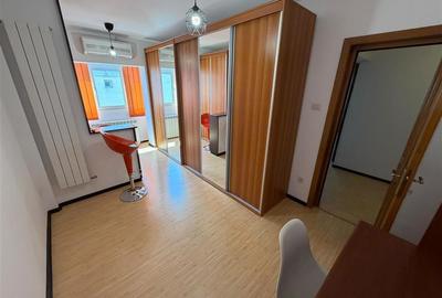 Apartament cu 4 camere decomandat, mobilat în Central - 12