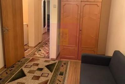 Apartament cu 3 camere decomandat în Colentina