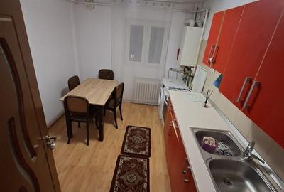 Apartament cu 3 camere decomandat în George Enescu - 9