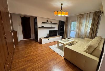Apartament cu 3 camere semidecomandat, mobilat în Baba Novac