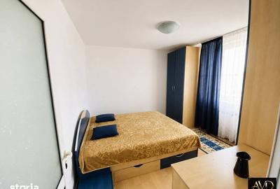 Apartament cu 2 camere decomandat în Tractorul