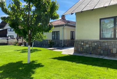 Casă cu 4 camere decomandat în Central - 4