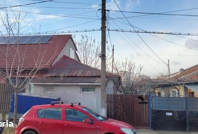 Casă cu 3 camere cu Teren 196 Mp în Coiciu