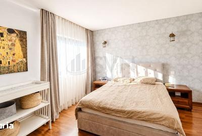 Casă cu 5 camere cu Teren 185 Mp în Central