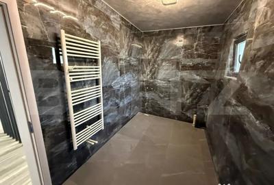 Casă cu 5 camere cu Teren 371 Mp în Central - 12