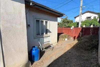 Casă cu Teren 171 Mp în Central