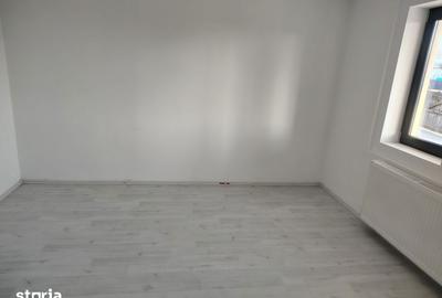 Casă cu 5 camere cu Teren 650 Mp în Braniștea - 17