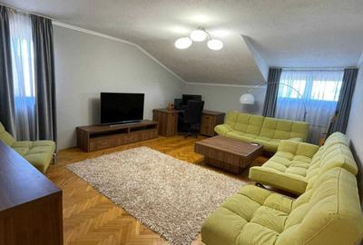 Apartament cu 3 camere decomandat, mobilat în Brâncoveanu