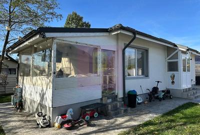 Casă cu 3 camere cu Teren 380 Mp în Săbăreni