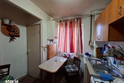 Apartament cu 4 camere semidecomandat, mobilat în Mănăștur - 1