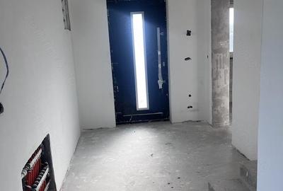 Casă cu Teren 600 Mp în Central - 5