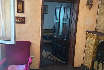 Casă cu 4 camere cu Teren 140 Mp în Rahova