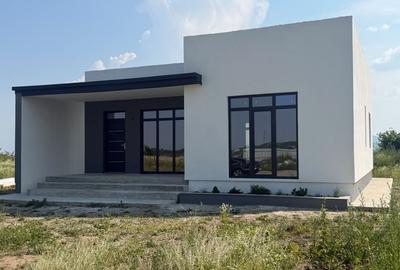 Casă cu 3 camere în Central - 2
