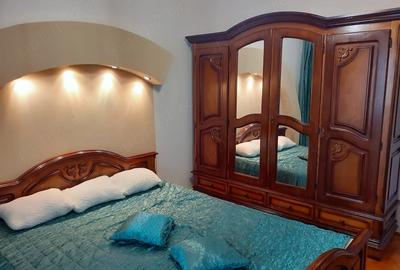 Apartament cu 3 camere semidecomandat în Ultracentral