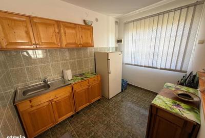 Casă cu 4 camere în Mândra