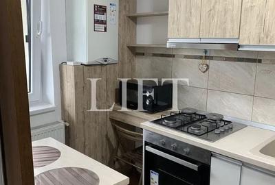 Apartament cu 2 camere semidecomandat în Tractorul