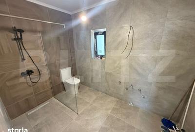 Casă cu 5 camere cu Teren 329 Mp în Cârcea - 1