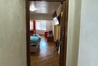 Apartament cu 3 camere decomandat în Peninsula - 7
