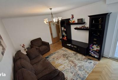 Apartament cu 3 camere decomandat în Eremia - 5