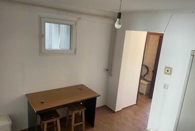 Apartament cu 2 camere decomandat în Lujerului