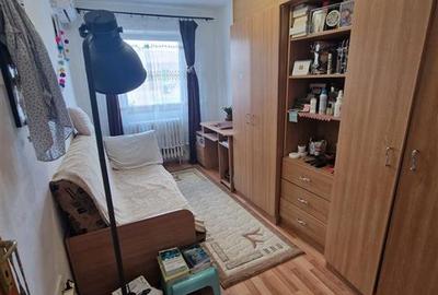Garsonieră decomandată în Buziașului - 10