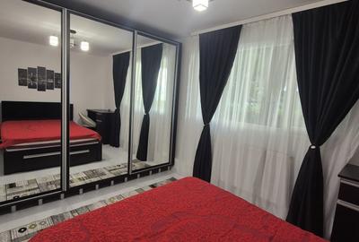 Apartament cu 2 camere semidecomandat în Micro 4