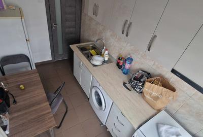 Apartament cu 3 camere decomandat în Unirii - 2