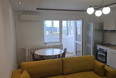 Apartament cu 2 camere decomandat în P-ța Victoriei
