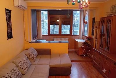 Apartament cu 2 camere semidecomandat în Mazepa 1