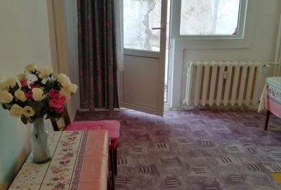 Garsonieră decomandată în Exterior Vest
