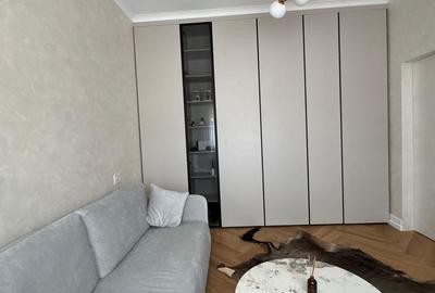 Casă cu 4 camere cu Teren 400 Mp în Tunari