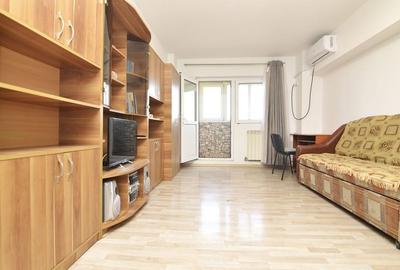 Apartament cu 3 camere semidecomandat, mobilat în Mihai Bravu