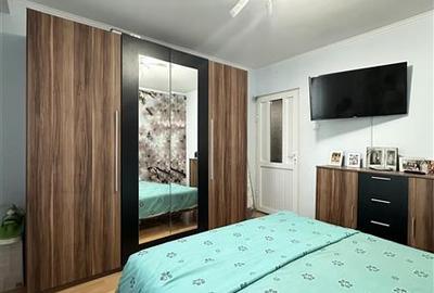 Apartament cu 3 camere decomandat în Far - 6