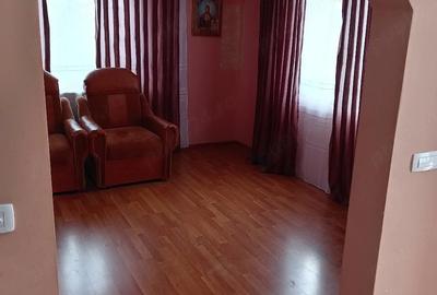 Casă cu 1 camere cu Teren 2500 Mp în Tulnici - 2