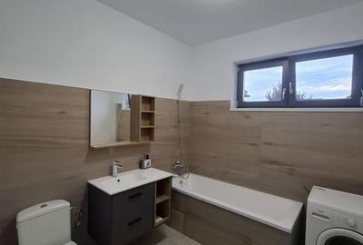 Casă cu 3 camere cu Teren 330 Mp în Livada - 2