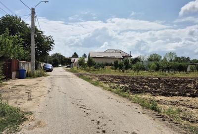 Teren Construcții intravilan de 2300 mp, în Sud-Vest - 1
