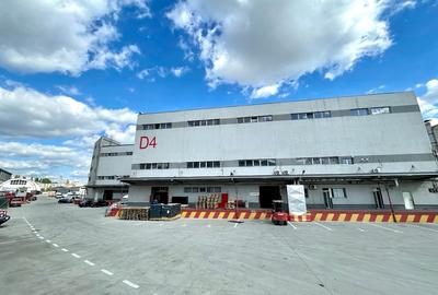 Spațiu industrial, de 12,000 mp, în Militari