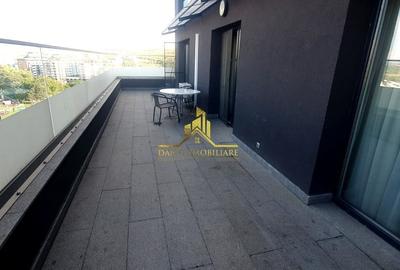 Apartament cu 3 camere semidecomandat, mobilat în Gheorgheni