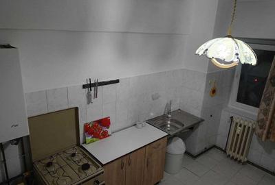 Apartament cu 2 camere decomandat în Nicolina - 4