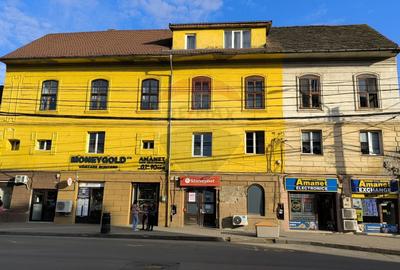 Apartament cu 4 camere decomandat în Central - 4